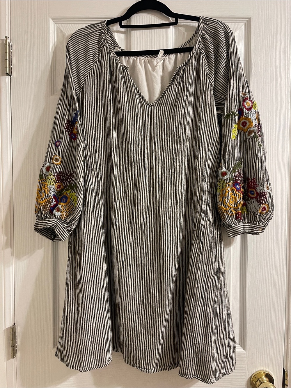 Feather Bone by Anthropologie tunic dress with Embroidered sleeves